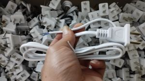 Dây nguồn liền phích cắm loại tốt chịu tải 10A phù hợp làm dây nguồn máy tính dây nguồn đèn led...