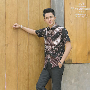 Jayabaya Batik Kahuripan Kemeja Batik Pria Lengan Pendek
