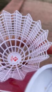 Combo 3 quả cầu nhựa Shuttlecock  chính hãng siêu bền nhẹ đường bay ổn định Vuadienmay