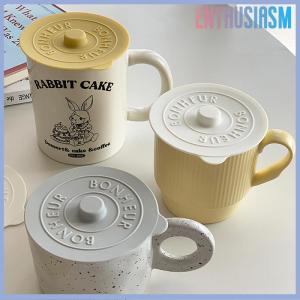 【Enthusiasm】🌟🌟【Hot Sale】🎈 1pcs Universal Silicone Cup Cover Sealing Protective Lid Heat Temperature Preserve for Coffee Milk Cup with Convex Handle