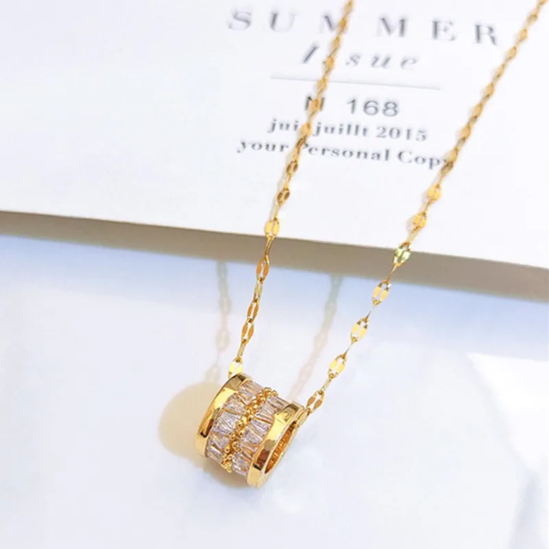 OYJR 18k Gold Classic Luxury Cubic Zirconia Pendant Necklace For Women  Exquisite Clavicle Chain Jewelry