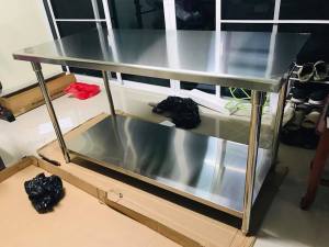 โต๊ะสแตนเลสแท้ มี 2 ชั้น ขนาด 150x70x85cm เกรดส่งออกยุโรป อเมริกา โต๊ะสแตนเลส โต๊ะเตรียมอาหาร โต๊ะวางไมโครเวฟ โต๊ะวางเตา