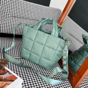 lulu Túi xách tay Lulu cùng phong cách bán chạy túi đựng mỹ phẩm du lịch yoga / Có thể đeo chéo