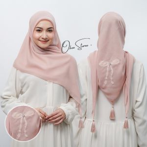 Hijab Segi Empat Paris Premium  / Kerudung Paris Pita /  Hijab Ribbon tassel