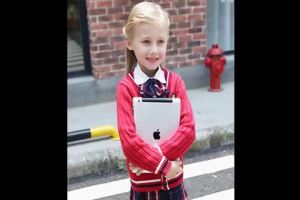 ชุดเด็ก สไตล์วิทยาลัยอังกฤษใหม่ V แจ็คเก็ตคาร์ดิแกนเสื้อกันหนาวเด็กชายและเด็กหญิงแบบมีปกในสต็อก