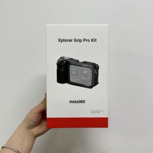 【🇸🇬 STOCK】100% Original NEW Insta360 Ace Pro 2 Xplorer Grip Pro Kit delivers up to 5 hours and 40 minutes of non-stop shooting