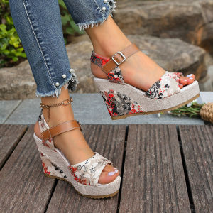Free Shipping Plus-Size Wedge Sandals With A Fish-Mouth Design Fashionable Platform Heels WomenS Outdoor Sandals New Wedge Heel Styles