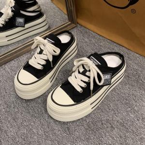 Free Shipping Wasteland-Style New Canvas Platform Sandals With A Closed-Toe Design Versatile And Fashionable For Women Perfect For Casual Wear