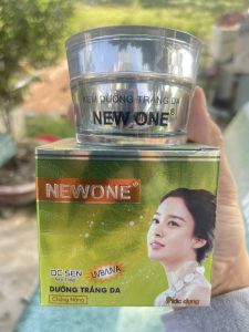 Kem Newone Ốc Sên Nám _ Trắng Da Tái Tạo Da Chống Nắng 10 Tác Dụng 15g