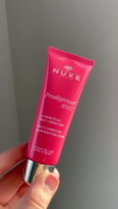 Gel Dưỡng Sáng Da Chống Lão Hóa NUXE Prodigieuse Boost Glow Boosting Cream Gel 40ml – Căng Mịn Da - Làm sáng cải thiện độ rạng rỡ tự nhiên. 💪 Ngăn ngừa nếp nhăn nhỏ dấu hiệu mệt mỏi. 💧 Kết cấu gel-cream mỏng nhẹ thấm nhanh – không nhờn rít.