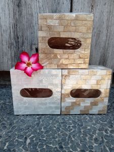 TEMPAT TISU KERANG SEGI EMPAT