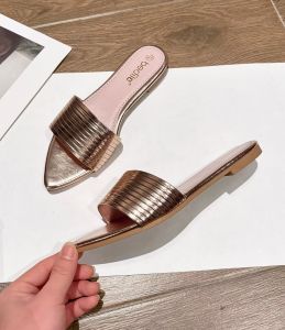 European and American pointed metal flat shoes for women in summer