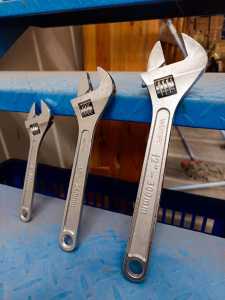 mall inline badge ISKU Kunci Inggris ukuran 8/10/12 Inch Adjustable Wrench 8-12 Inch WLMR