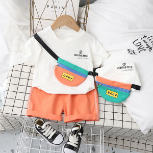 การออกแบบกระเป๋าใบเล็กเรียบง่ายสำหรับเด็กผู้ชายแขนสั้นคอกลมกางเกงขาสั้นลำลองหล่อๆชุดผ้าฝ้ายรับลมร้อน