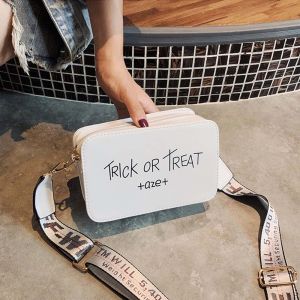 REEBO Portable Simple Leisure Gift PU Leather Broadband Girls Female Phone Pocket Single Shoulder Bag Korean Style Handbag Small Square Bag