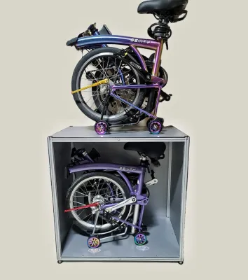 Bicycle storage / cabinet for folding bike weatherproof storage (3sixtyPikesHitoBirdyLitepro)