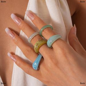 [COD] Buin 5 6Pcs Colorful Acrylic Resin Ring Set Geometric Round Stacked Ring Simplicity Individuality Bohemian Finger Rings Jewelry Gifts