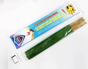 Kaki Jimat **30 sticks** Nyamuk Stick Mosquito Killer stick (include Stand)