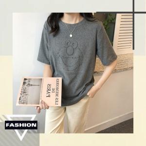 QKKshop 🎈 เสื้อยืดแฟชั่น คอกลมทรง โอเวอร์ สกรีนลาย สีพื้น สีพื้นมีให้เลือก เพื่อนๆ สวย และลืมตำกัน 🌈 สาวๆ อย่าลืม 🛍️👍🏻