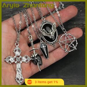 Aryio 5pcs Gothic Vòng cổ thiết lập cho phụ nữ Halloween đồ trang sức trái tim BAT Spider chéo Mặt dây chuyền Áo len chuỗi hợp thời trang hàng ngày phụ kiện Quà Tặng