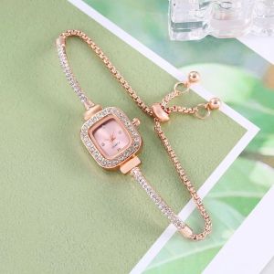 Phong cách Hàn Quốc xem cho phụ nữ Kim Cương Vòng tay dây rút dây đeo vuông nhỏ mặt đồng hồ tròn thời trang đồng hồ thạch anh phụ nữ