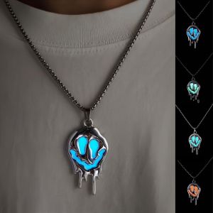 COSE Alloy Luminous Pendant Necklace Punk Neck Jewelry Hip Hop Neck Chains Noctilucent Accessories Halloween Skull Necklace Party