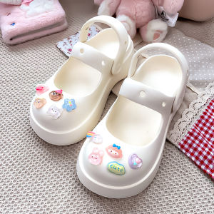 LHMoonlight คอลเลคชั่นใหม่ รองเท้าแบบสวมหัวโตทรงมินิ งานใหม่มาแรงพร้อมตัวติดสุดแบ๊ว สวมสบายดีต่อเท้า นิ่มมาก ทำความสะอาดง่าย ใครสวมก็ปัง ห้ามพลาดเลยราคาดีมาก