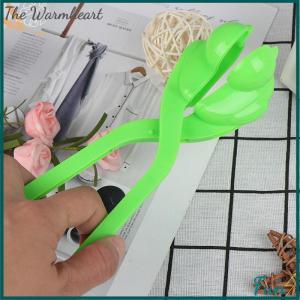 【The Warmheart】 Cartoon Lovely Duck Shaped Snowball Maker Clip Children Outdoor toy
