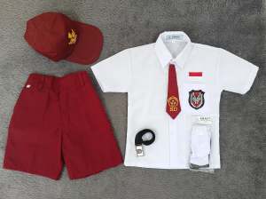 setelan seragam sekolah merah putih anak laki-laki lengan pendek sd kelas 1-6 topi merah polos