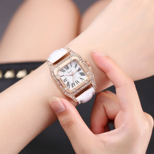 ĐỒNG HỒ THỜI TRANG NỮ 08 (Mua 1 được 3) SP000087