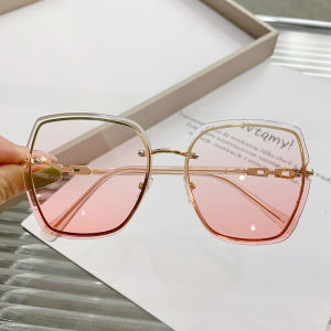 (GENTLE MOSCOT) New Fashion Frameless Sunglasses Big Frame Gradient Beach Shades for Women