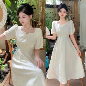 Đầm Dự Tiệc Form Xòe Váy Tiểu Thư Đi Tiệc Cổ Vuông Thiết Kế Vòng Eo Đính Ngọc Siêu Xinh D74