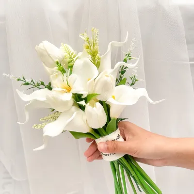 BOUQUET PERNIKAHAN AKAD PREWEDDING TULIP LILY BQ07
