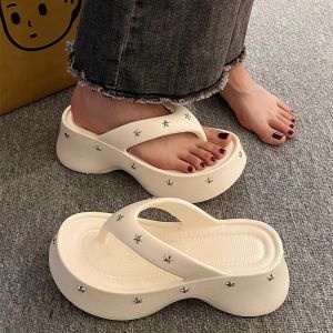 Free Shipping 7CM Thick-Soled Flip-Flops For Summer Outdoor Wear Height-Increasing WomenS Shoes Beach Shoes 2026 New Model Non-Slip WomenS Slippers With A High-End Feel