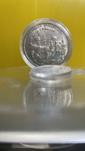 เหรียญ 1 บาท แรกนาขวัญ เกษตรประเทศรุ่งเรือง ปี 2515