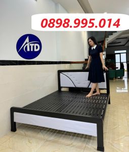 Giường sắt hộp simili sang trọng ngang 1m2-1m4-1m6-1m8 dài 2m hình thực tế 100%
