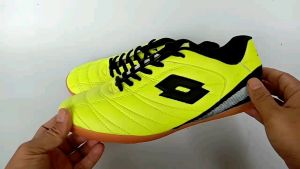 sepatu Futsal Premium Lentue