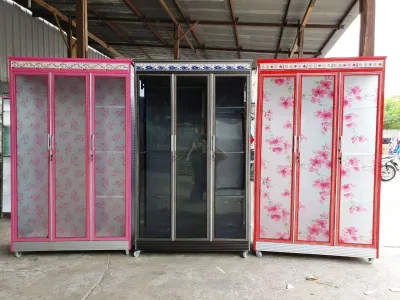 Lemari pakaian gamis 3 pintu almunium kaca
