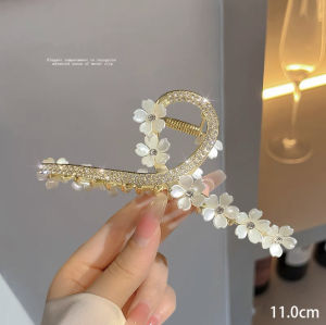 Mermaid Tail Claw Clip Korean Hair Clips Hair Claws Pearl Hairpin Elegant Shark Clip Hair Accessories for Women Claw Clamp