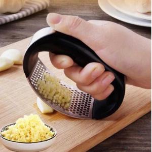 Garlic Press Crusher Stainless Steel Alat Penghancur Penghalus Bawang