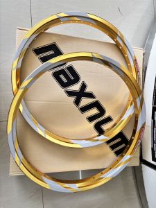 ล้อสายฟ้า สีทองอ่อน ล้อ AKRONT MAXNUM ขอบ1.40x17 ขอบ17