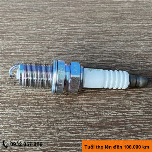 Bugi Đánh Lửa Xe MAZDA 3 323 626 PERMACY...Loại Xịn NGK Chân Bạch Kim Platinium (MÃ:BKR5EGP )