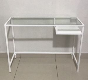 Ready Stock 1KEAVITTSJÖ Laptop table / tempered glass