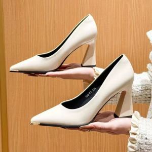 Free Shipping Black Spring Slip-On Shoes New Style Pointed-Toe Shallow-Cut Professional Shoes Korean-Style Simple High Heels WomenS Single Shoes Chunky Heels
