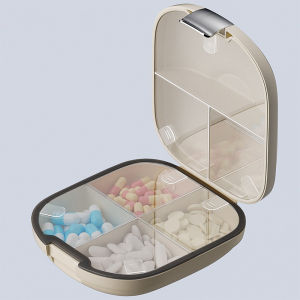 Portable Large Capacity Pill Box Sealed Four-Grid Separating Box Daily Pill Box