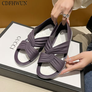 CDFHWUN 2023รองเท้าแตะผู้หญิงทรงแบนใหม่สำหรับฤดูร้อนแมรี่เจนพื้นรองเท้าหนาของรองเท้าชายหาดแม่