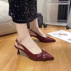 Chunky Heels LETTY Sandal Wanita Untuk Outfit Kerja / Pesta / Party / HangOut Mewah Kekinian