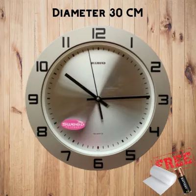 Jam Dinding Besar Kamar Ruang Tamu Polos Gold Silver Black Brown Red Sweep Movement Tidak Berisik Diameter 30cm Diamond