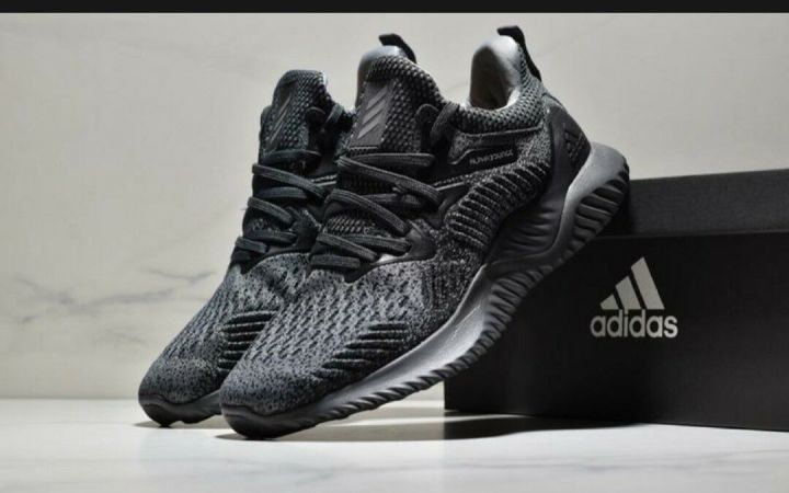 Adidass Alphabounce Unisex Running Women Men Shoes Rubber Yeezy 330 V2 Couple shoes for Men Women Lazada PH