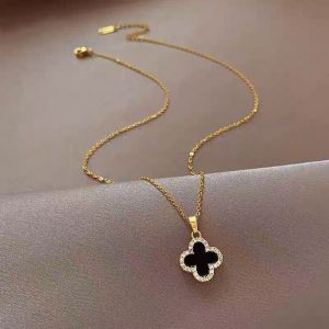Kalung Titanium Wanita Klover Bisa Bolak Balik Korea Fashion Style